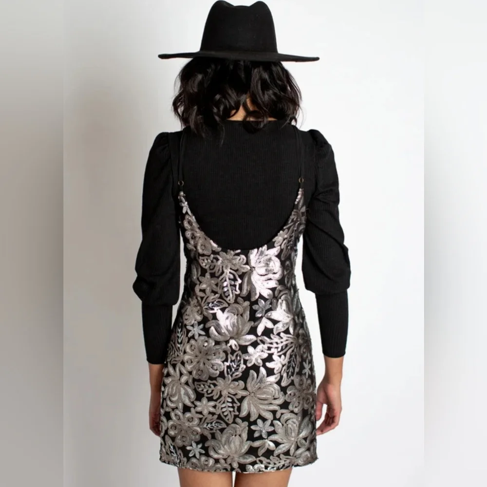 MiaJoy Sequined VESPER DRESS XS - Picture 3 of 7